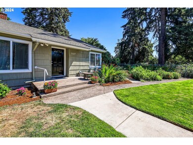 1427 Anderson Ln, Springfield, OR 97477 - photo 6