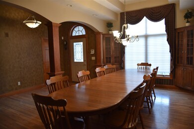 Open foyer and dining