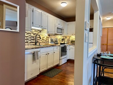 124 College St unit 2, South Hadley, MA 01075 - photo 2