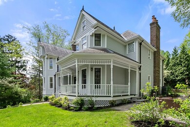 49 Longfellow Rd, Wellesley Hills, MA 02481 - photo 2