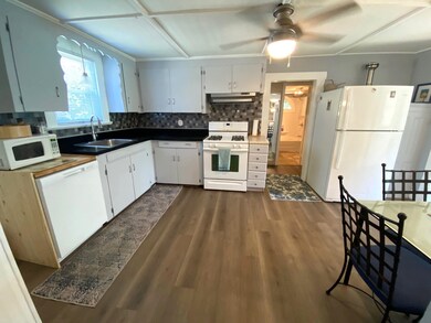 156 Liberty St, Concord, NH 03301 - photo 6