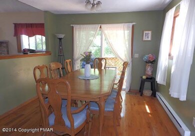 1147 Cardinal Ct, Bushkill, PA 18324 - photo 5