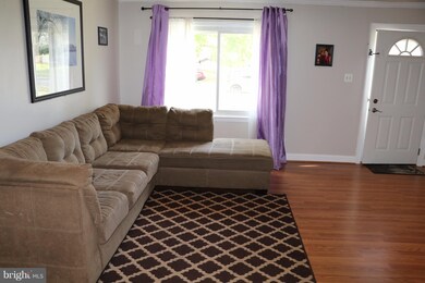 115 N Cypress Rd, Sterling, VA 20164 - photo 7