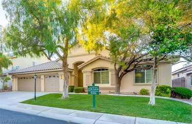Gorgeous 1 story, 3076 sqft move in ready home in