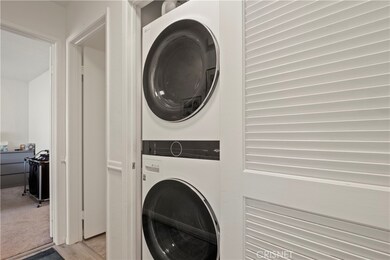 Washer & Dryer included