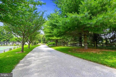 800 Hillstead Dr, Lutherville Timonium, MD 21093 - photo 4