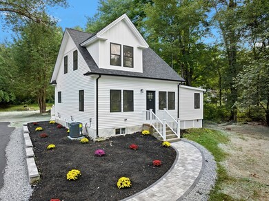 166 Douglas St, Uxbridge, MA 01569 - photo 3