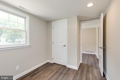 310 Woods Ln, Somerdale, NJ 08083 - photo 7