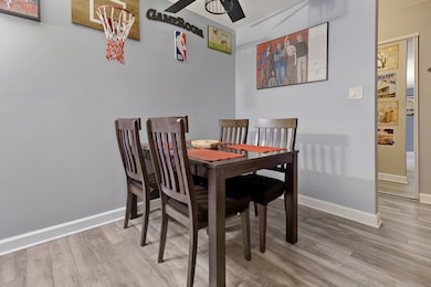 2415 N Kennicott Dr unit 1D, Arlington Heights, IL 60004 - photo 6