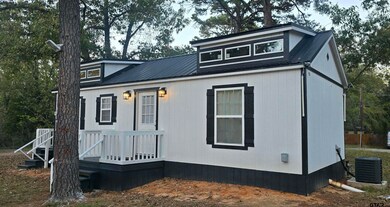 4801 Woodcastle Dr, Chandler, TX 75758 - photo 2