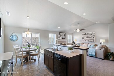 Edgewood - Kitchen (2)