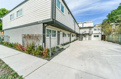 1608 Welch St unit 5, Houston, TX 77006 - photo 2