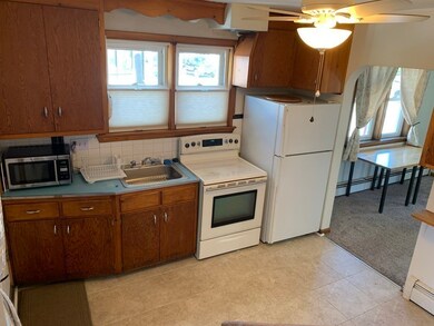 52 Elm St unit A, Somerville, MA 02143 - photo 4