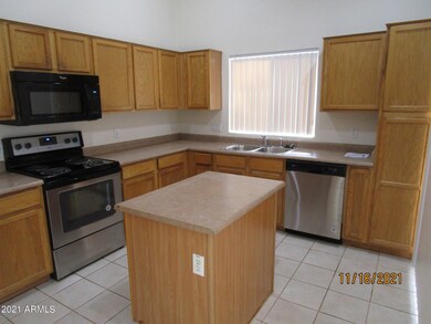 9370 W Deanna Dr, Peoria, AZ 85382 - photo 3