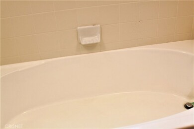 14669 Oak Rd, Sylmar, CA 91342 - photo 6