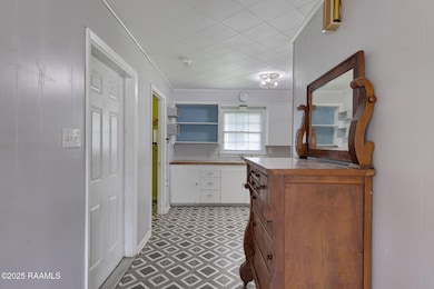5-web-or-mls-126 Vine St-5