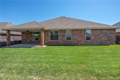1013 Renita Way, Moore, OK 73160 - photo 4