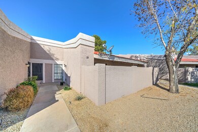 1976 N Lemon Tree Ln-3