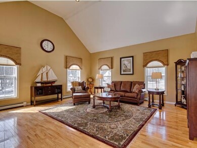 Spacious Family Room