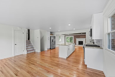 15 Lancaster Rd, Glastonbury, CT 06033 - photo 7