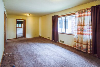 1926 Sunnyside Ave, Lansing, MI 48910 - photo 4