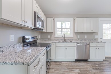 183 Rosyln Ct HD_-15
