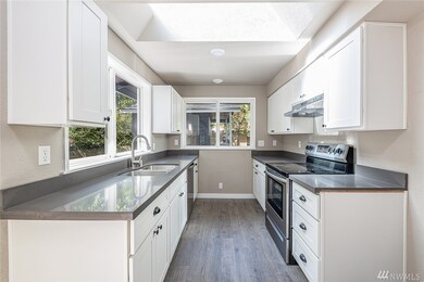 18321 Lofty Ct SE, Yelm, WA 98597 - photo 6