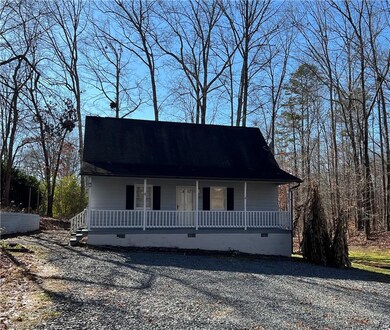 1053 Cannon Heights Dr, Asheboro, NC 27205 - photo 2