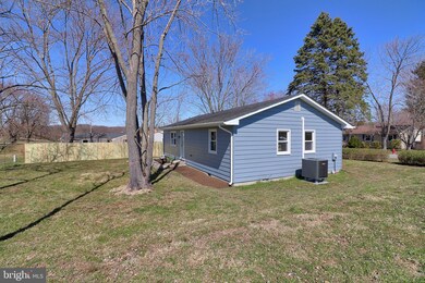 112 Thompson Ave, Queenstown, MD 21658 - photo 3