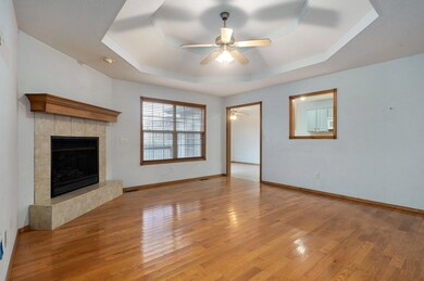 4406 W Tilden St-5
