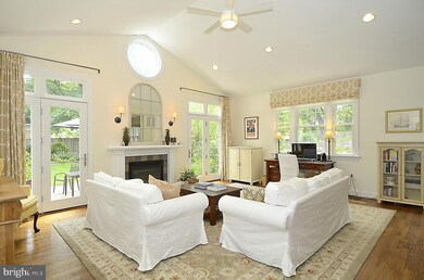 10703 Lexington St, Kensington, MD 20895 - photo 6