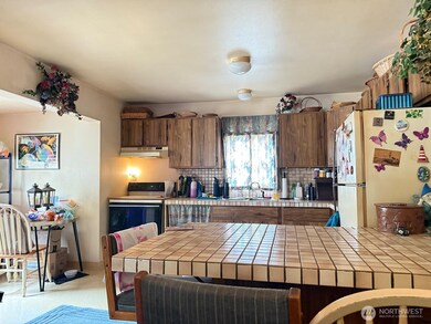 8630 242nd St SW, Edmonds, WA 98026 - photo 4