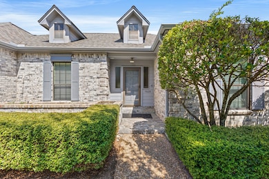 7619 Club Lake Dr, Houston, TX 77095 - photo 3