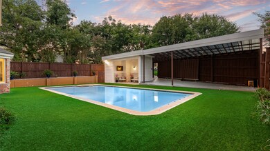 9315 Moss Circle Dr, Dallas, TX 75243 - photo 3