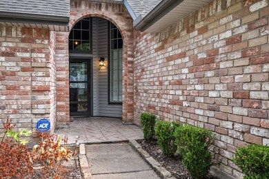 11111 Gatesden Dr, Tomball, TX 77377 - photo 3