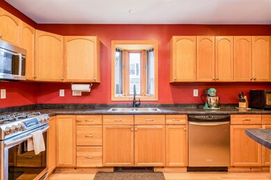 33 Camp St, Barre, VT 05641 - photo 7