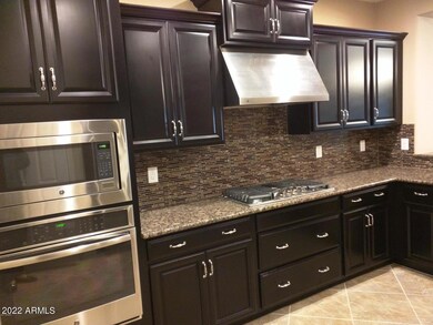 249 E Horseshoe Dr, Chandler, AZ 85249 - photo 3