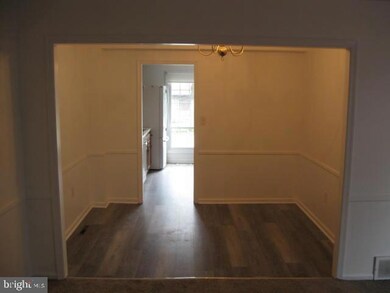 443 W Caracas Ave, Hershey, PA 17033 - photo 5