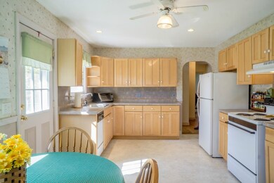 3 Francesca Dr, Raymond, NH 03077 - photo 6