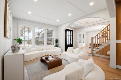 22 Franklin Ave, Port Washington, NY 11050 - photo 5