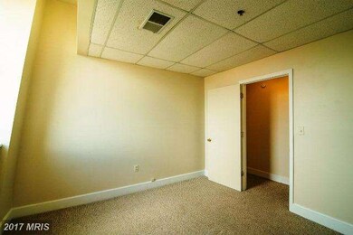 1912 Madison Ave unit 402, Baltimore, MD 21217 - photo 3