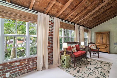 Entry/Florida Room