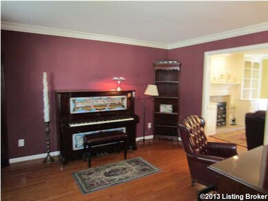 8917 Fox Chase Place, Louisville, KY 40228 - photo 4