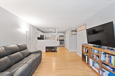 74 Beach St unit 6-2, Woburn, MA 01801 - photo 5