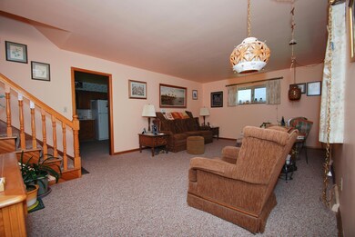 4474 Okell Rd, Columbus, OH 43224 - photo 2