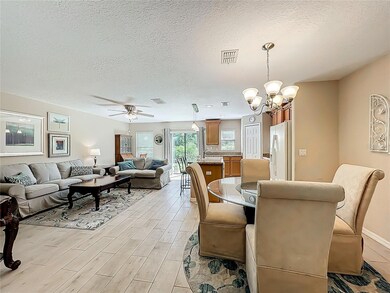 Dining/Living room