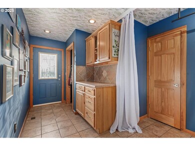 1008 Foster St, Cove, OR 97824 - photo 7