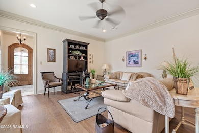 207 W Vallauris Dr, Lafayette, LA 70507 - photo 6