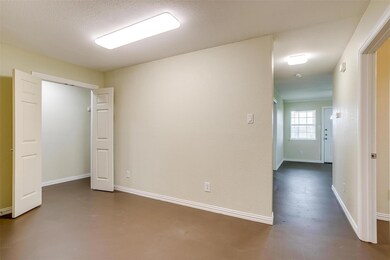 162 Blue Ridge Dr unit 164, Weatherford, TX 76088 - photo 6