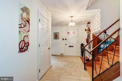 14317 Blackmon Dr, Rockville, MD 20853 - photo 5